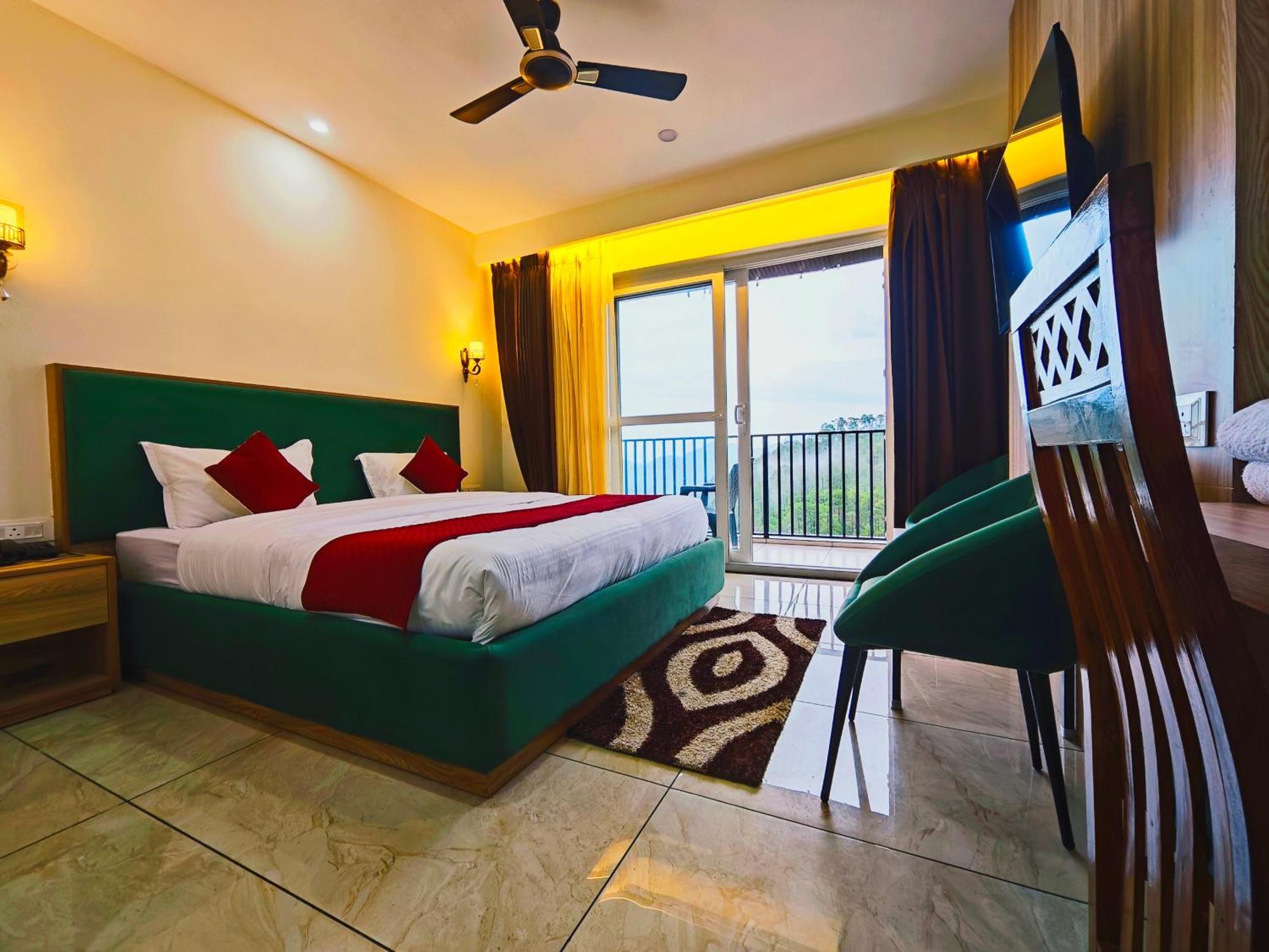Hotel Pines And Peeks By Tws Hotels Dalhousie Dış mekan fotoğraf